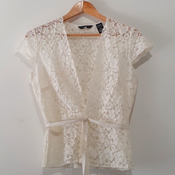 New York and Company Lace Top - Picture 1 of 3